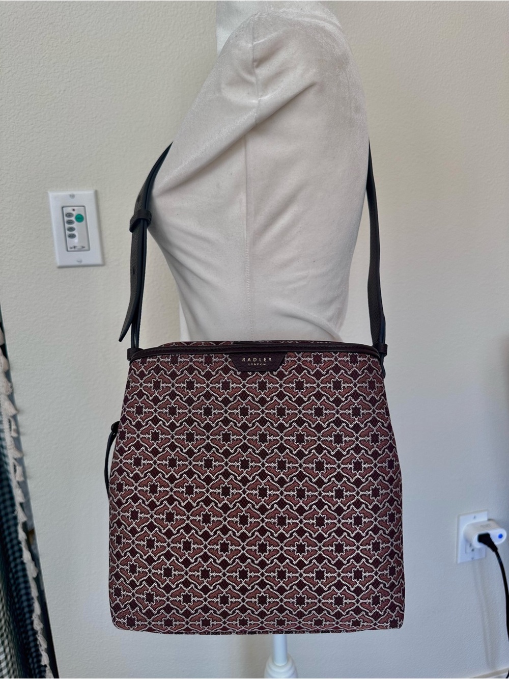 RADLEY LONDON Duke’s Place Heirloom Burgundy and Ivory Patterned Shoulder Bag